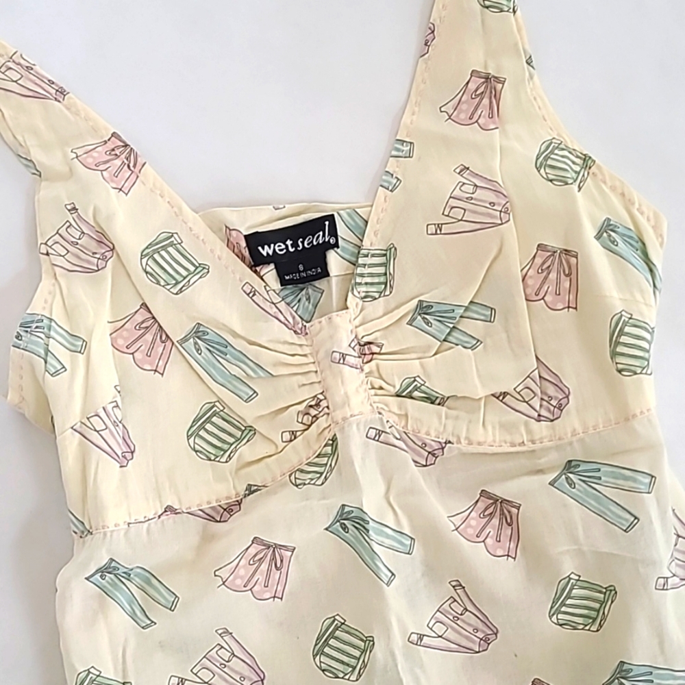 Wet Seal | S Vintage Fashion Girl Tank Top
